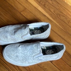 Used Vans Classic slip-ons "U PAINT" sizes 8